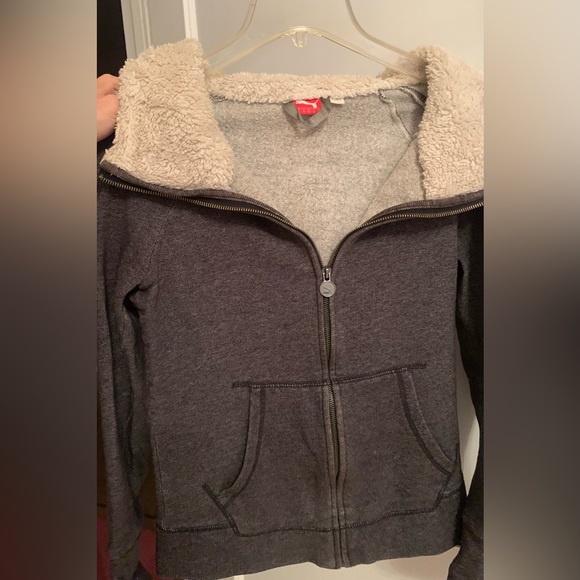 Puma - zip high-neck dark grey sweatshirt, fuzzy hood - size small - Picture 7 of 12
